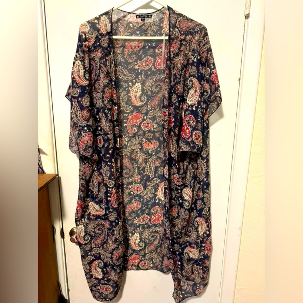 Woman cover up size XL